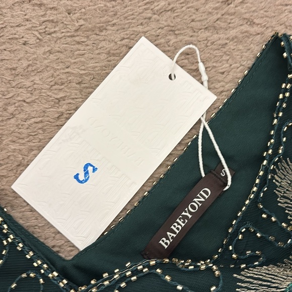 Babeyond Irregular Tassel Hem Peacock Dress / pine green / light gold / small - Picture 4 of 5